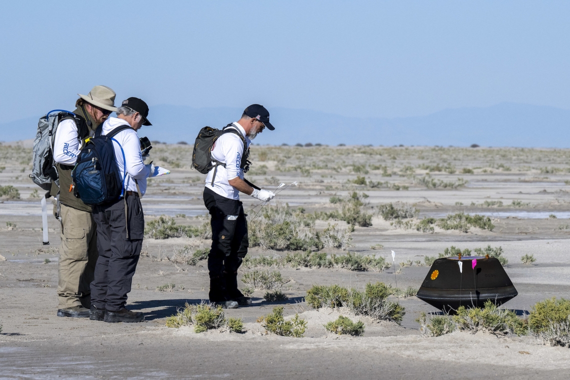 A T From Space Uarizona Led Osiris Rex Mission Delivers Largest Ever Asteroid Sample To